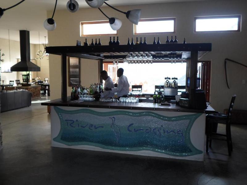 River Crossing Lodge Windhoek Exterior foto